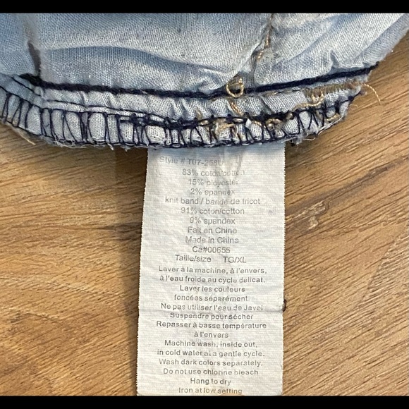 Thyme Maternity Jean Skirt (XL) - Picture 5 of 5